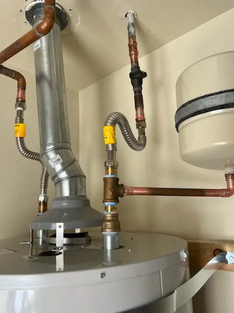 Water heater installation and plumbing repair in Country Park